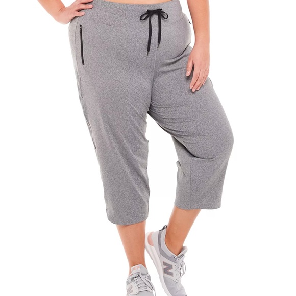 tek gear Pants - Plus Size Tek Gear® Weekend Straight-Leg Capris